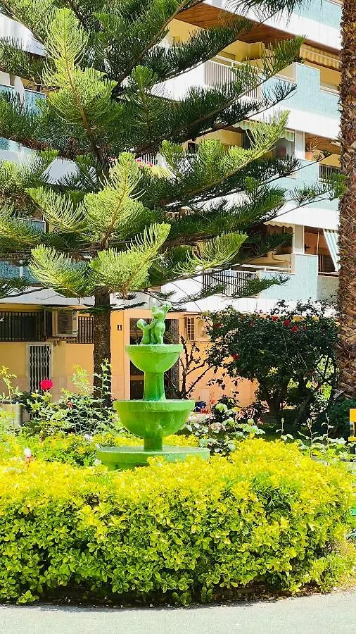 Lux Apartament Salou 0*,